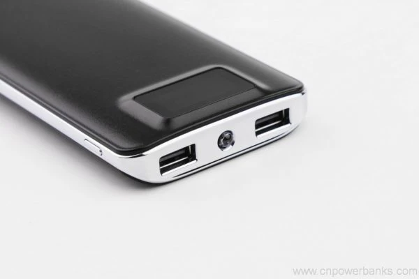 Powerbank mini LED zseblámpával 20000 mah(BBD)